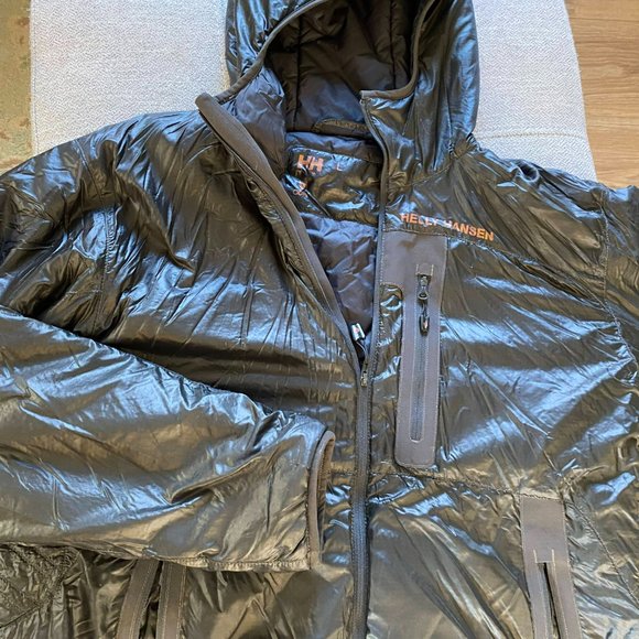 Helly Hansen Shiny Black Puffer Jacket - Picture 2 of 2